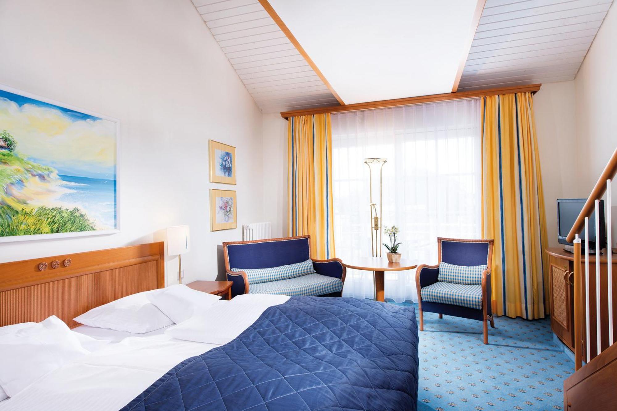 Hotel Kleine Strandburg - Adults Only Zinnowitz Bagian luar foto