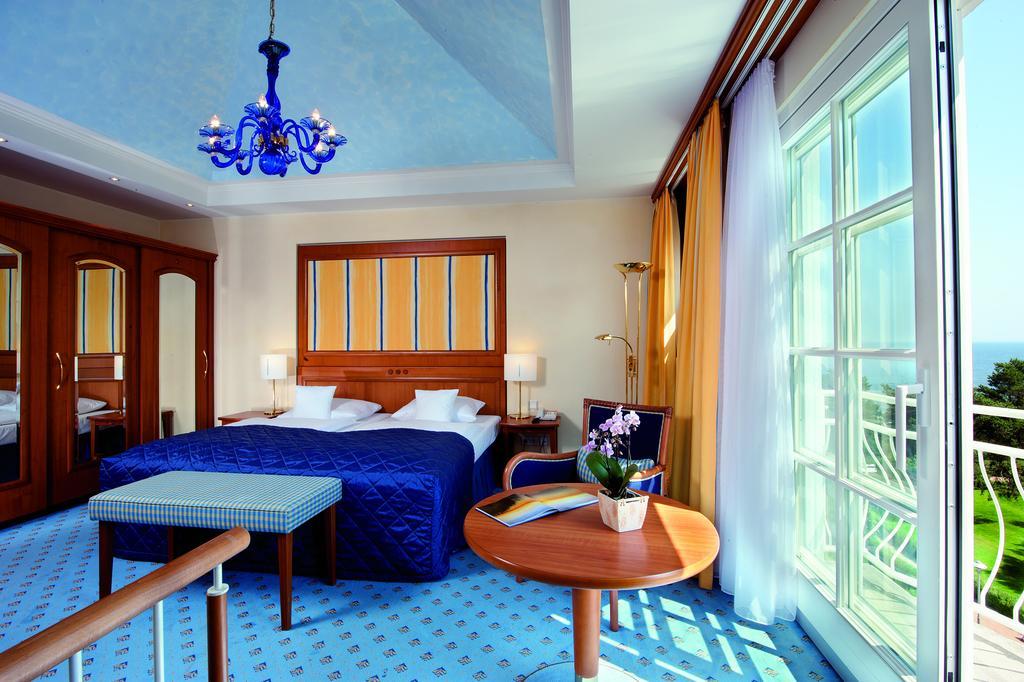 Hotel Kleine Strandburg - Adults Only Zinnowitz Ruang foto